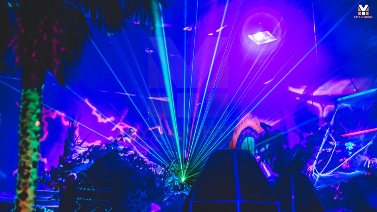 Best Halloween Laser Lights Guide for Indoor and Outdoor Spooky Decorations