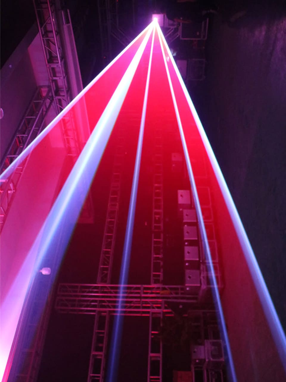 Sharp Beam & Graphic Effects